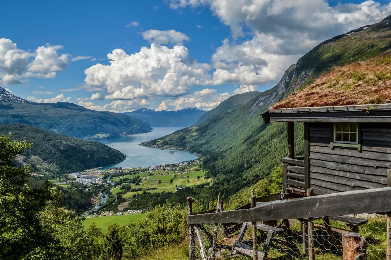Hotel Loenfjord Loen Exteriér fotografie