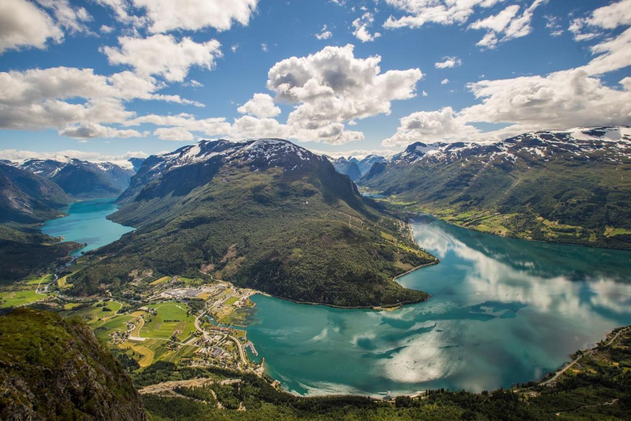 Hotel Loenfjord Loen Exteriér fotografie
