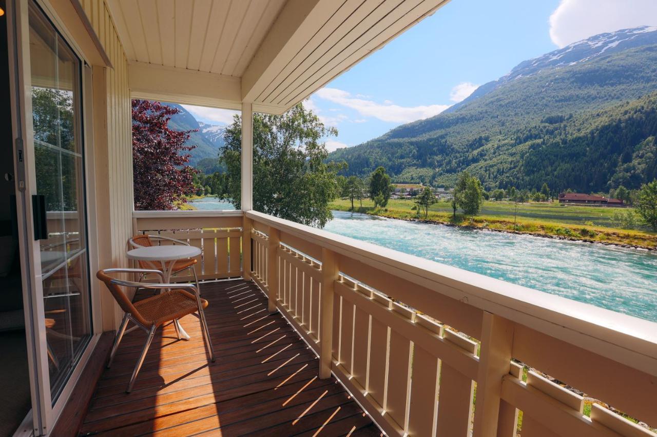 Hotel Loenfjord Loen Exteriér fotografie