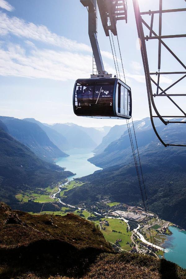 Hotel Loenfjord Loen Exteriér fotografie