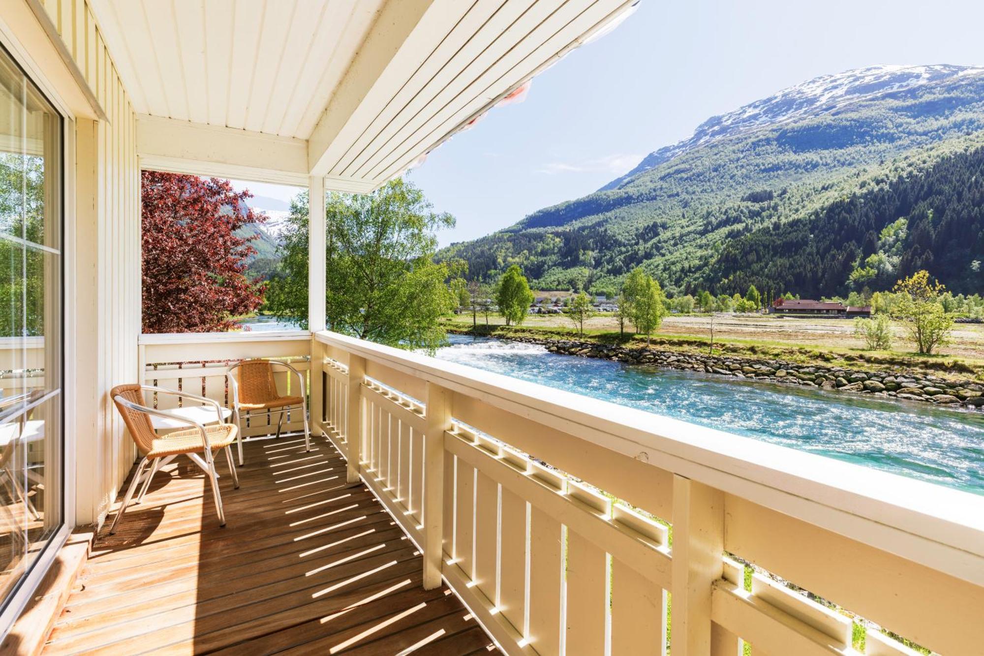 Hotel Loenfjord Loen Exteriér fotografie